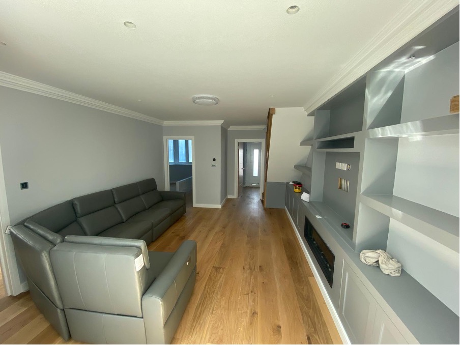 2 Extended developed Bangalow, full refurbishment to create extra bedroom on loft and modern living space on extended kitchen.