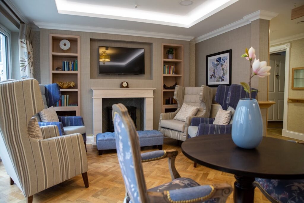 2 Candlewood Care Home